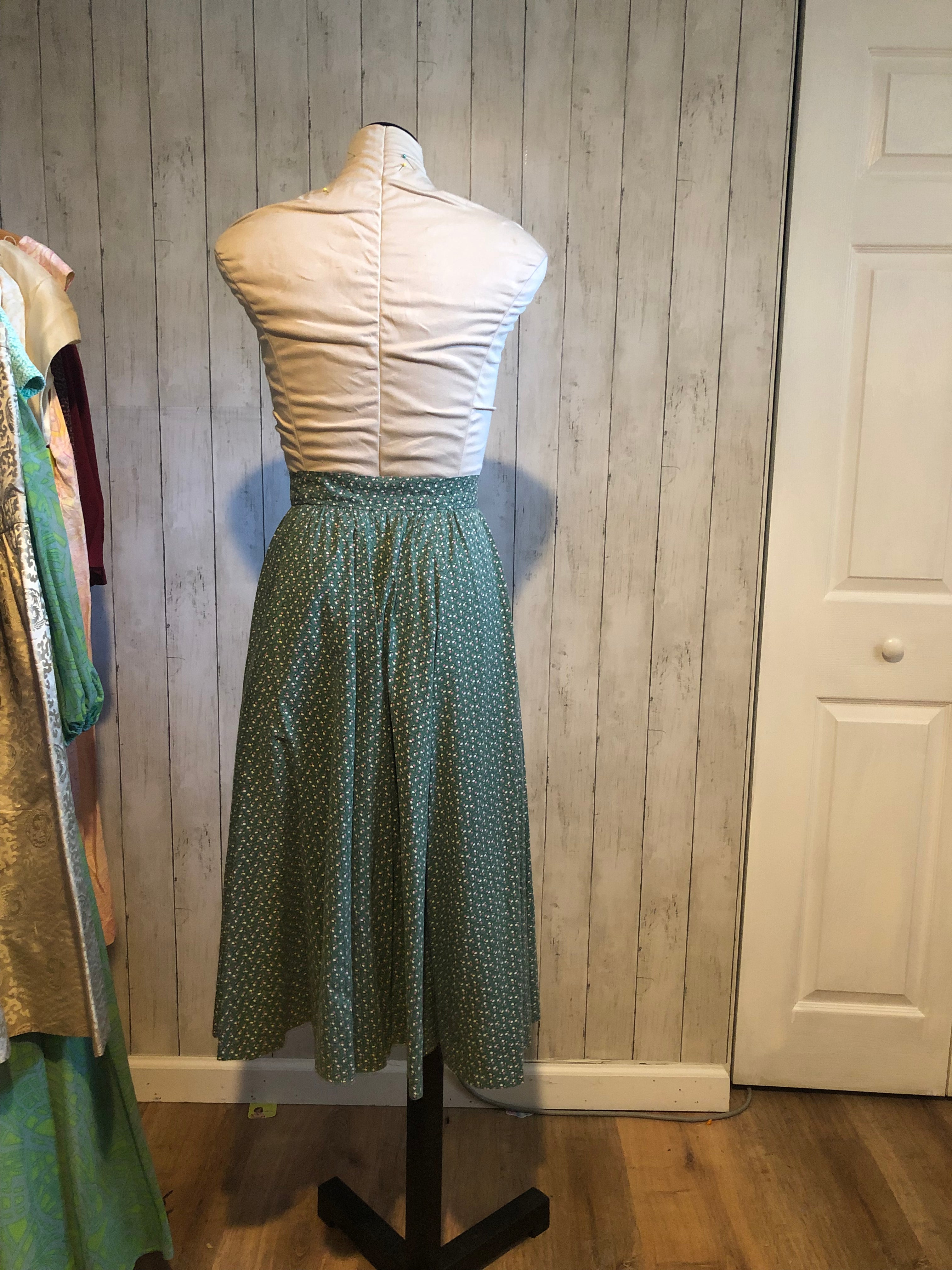 1950s Green Circle Skirt
